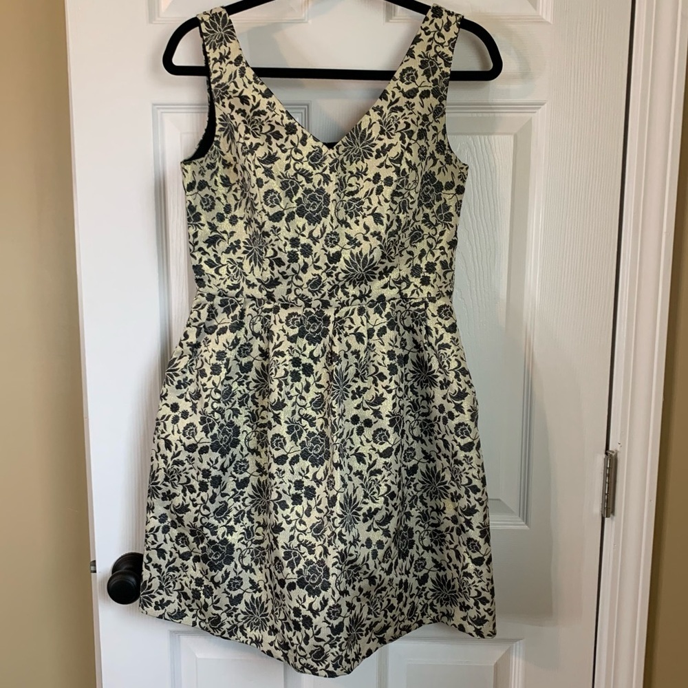 Jack by BB Dakota Sparkling Champagne Floral Cocktail Dress, size 8 - Picture 9 of 9